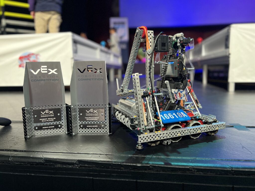 TechBlazers 16610A Team Wins VEX Robotics Championship!