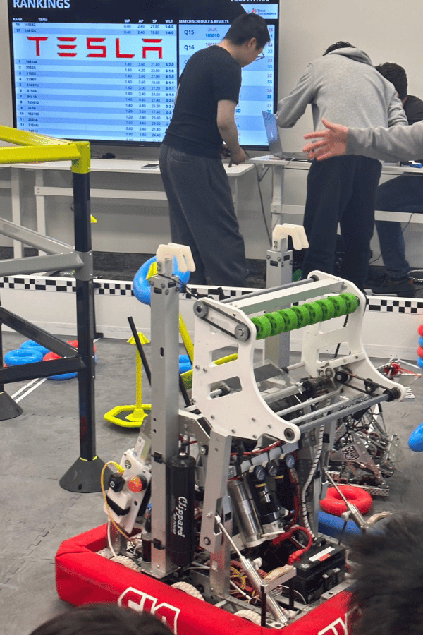 TechBlazers Hosts VEX Robotics Training Contest – Winners, Highlights & Next Steps