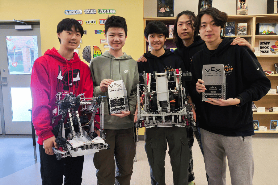 TechBlazers Win Big at Niagara Battlefields VEX V5