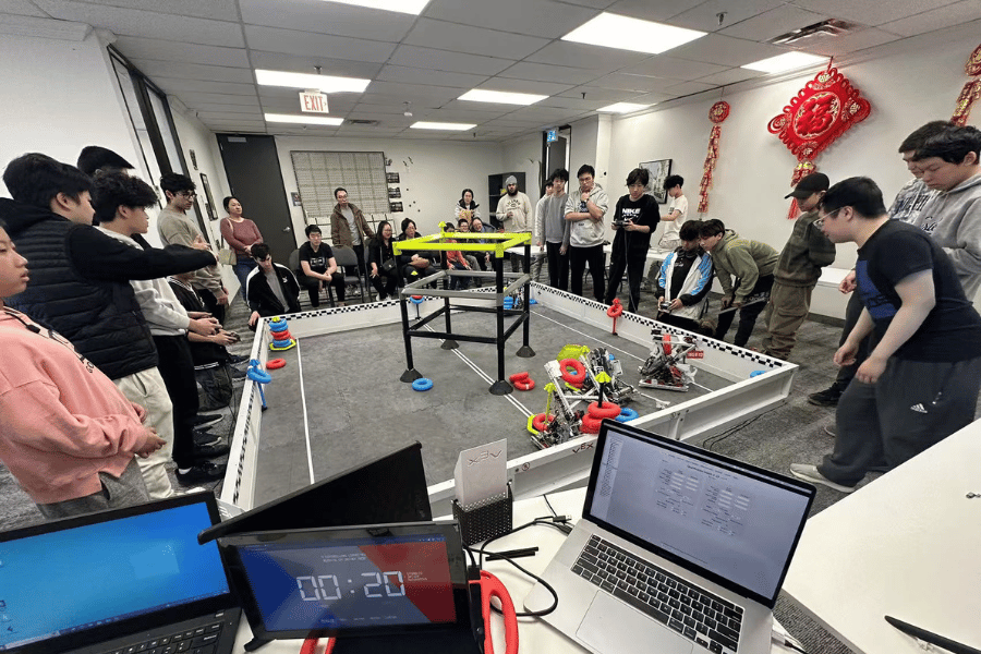 TechBlazers Hosts VEX Robotics Training Contest – Winners, Highlights & Next Steps