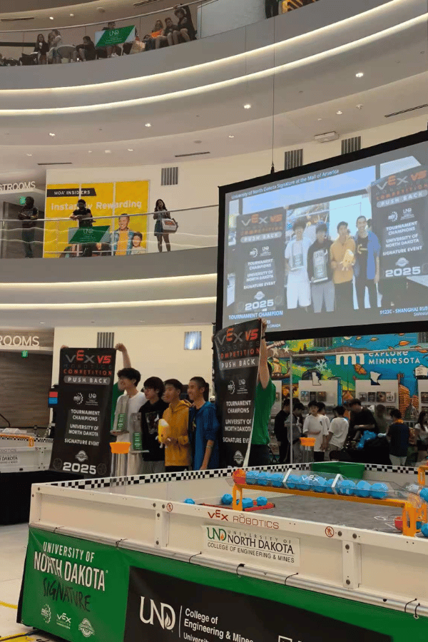 Techblazers Win VEX Event